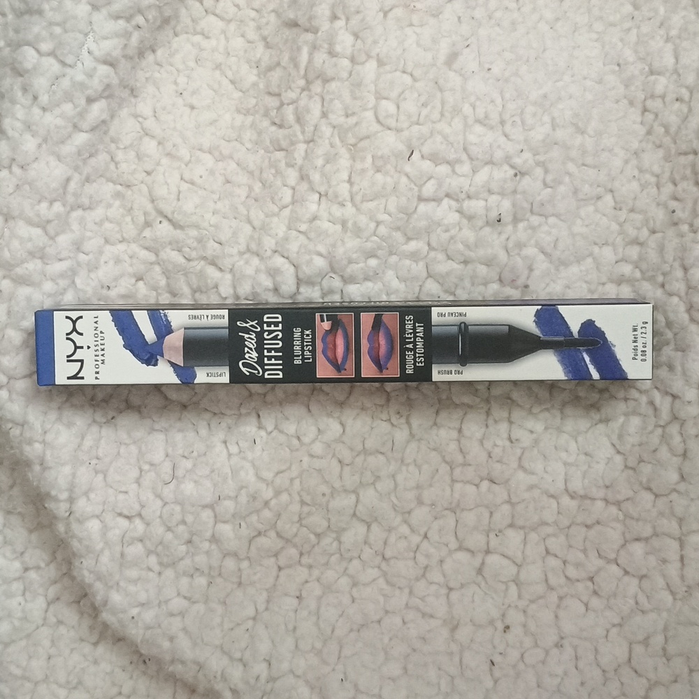 Nyx Dazed & Confused Blurring Lipstick - Picture 3 of 4